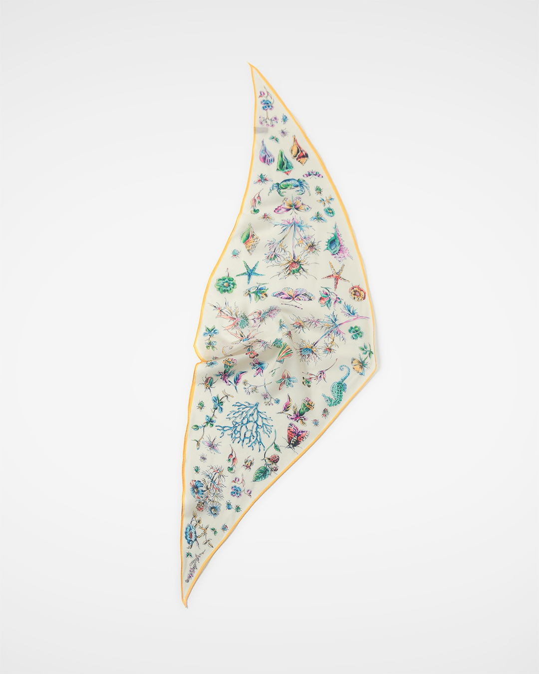 Refreshing touch, sensual patterns<br> Wool-Silk Printed Scarf