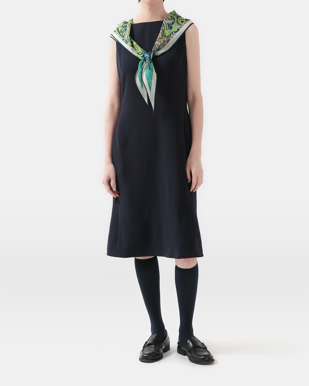 Timeless elegance<br> Tria Blend Sleeveless Dress