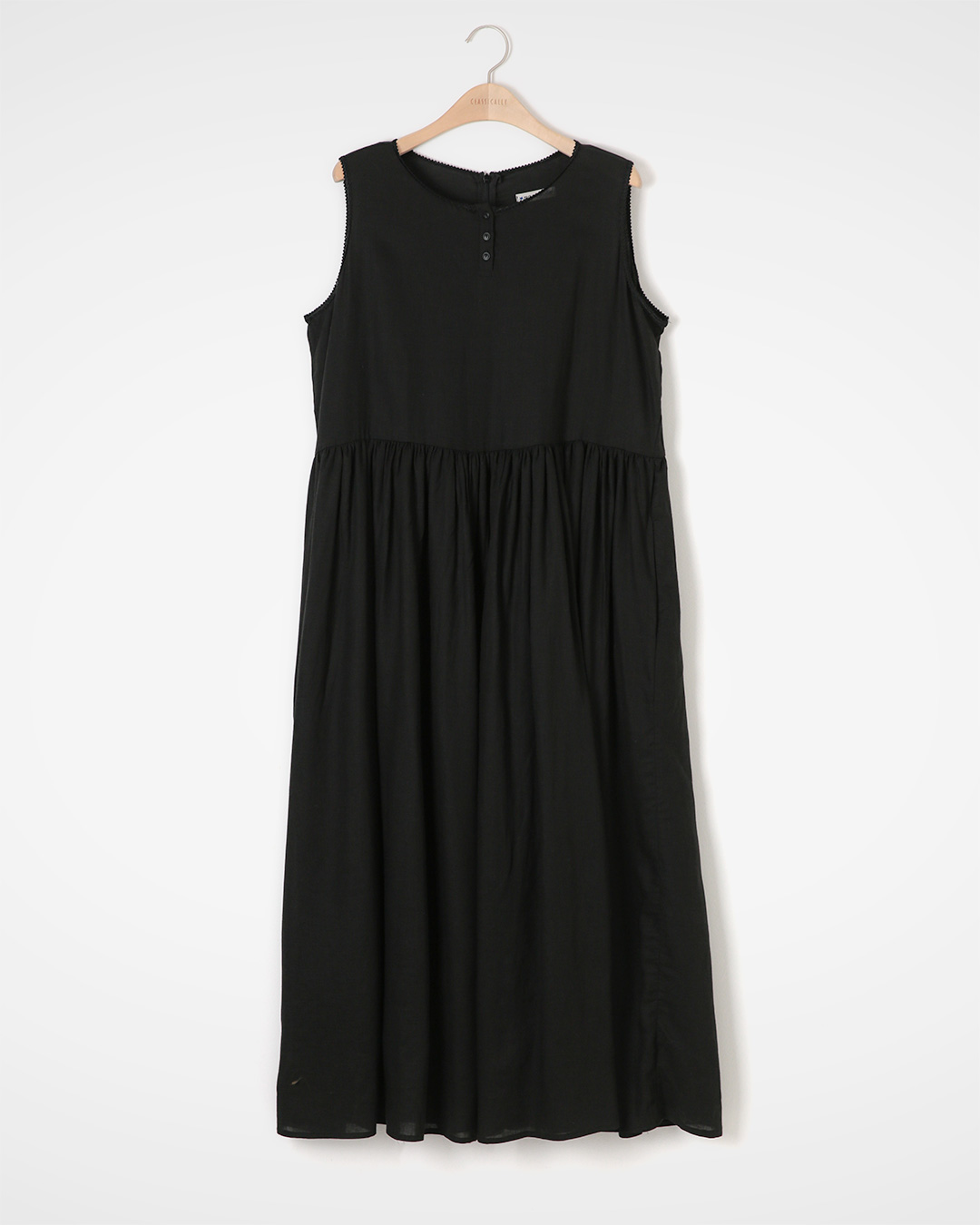 Summer elegance completed with a swaying breeze<br> rayon linen sleeveless long dress