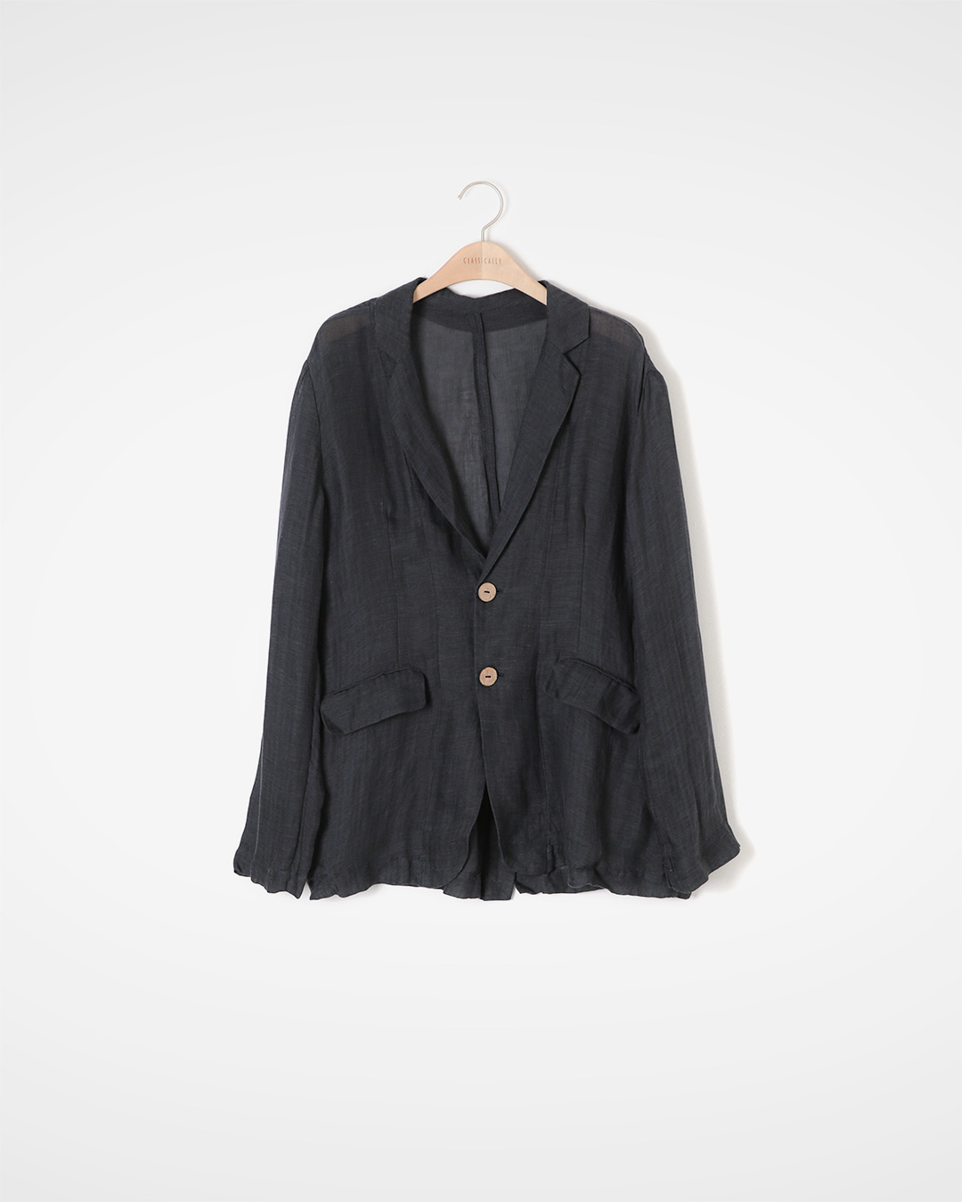 100% Linen, ultra-light yarn<br> Linen blazer with a casual look