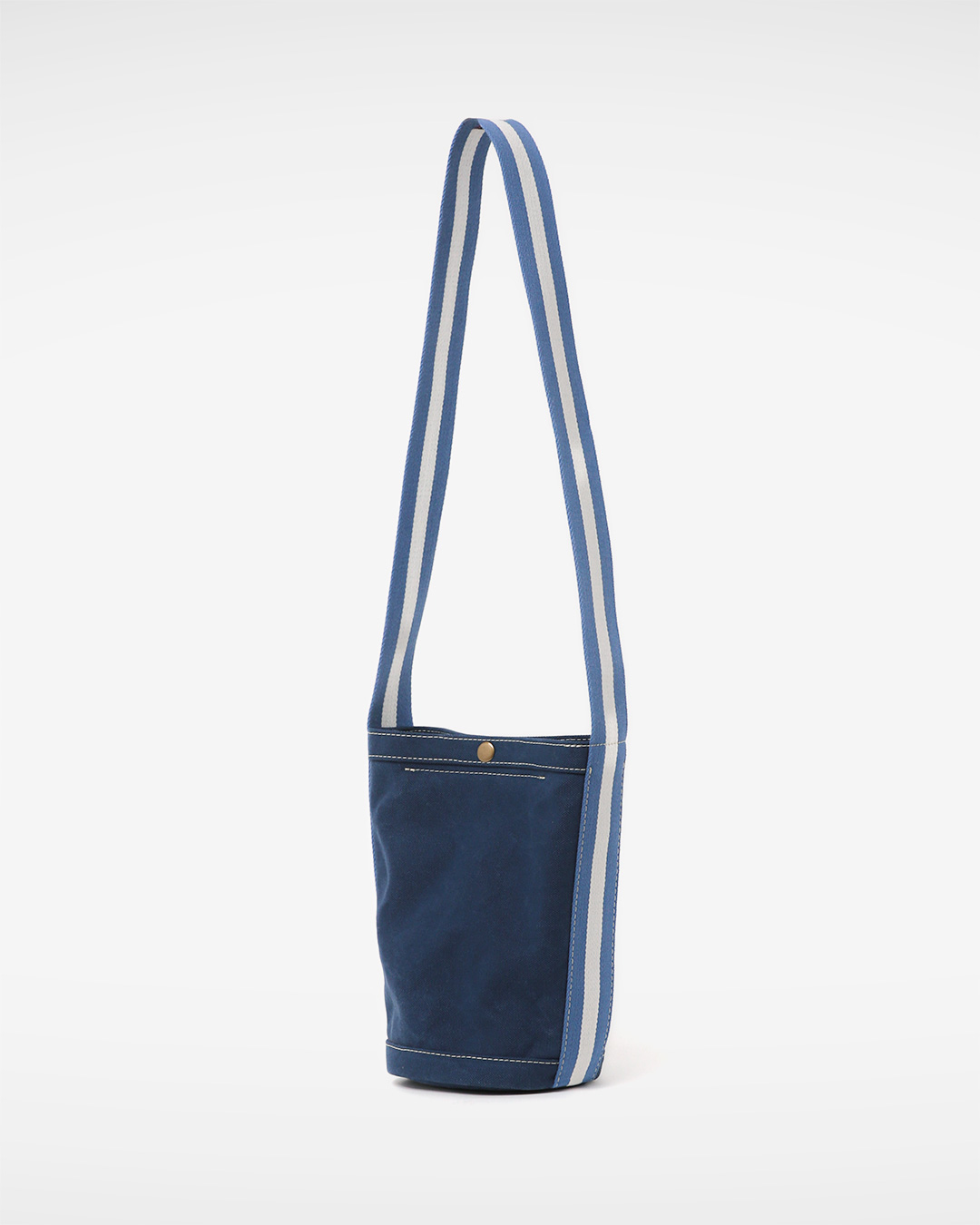 From light daily bags to<br> Travel subbag, picnic wine tote<br> Indigo Canvas Bucket Shoulder Bag