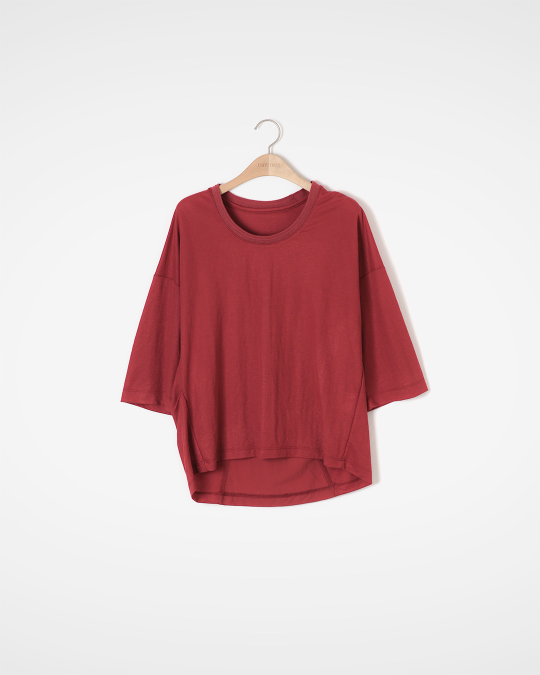 Freedom the moment you put it on<br> Loose Fit Comfort Tee
