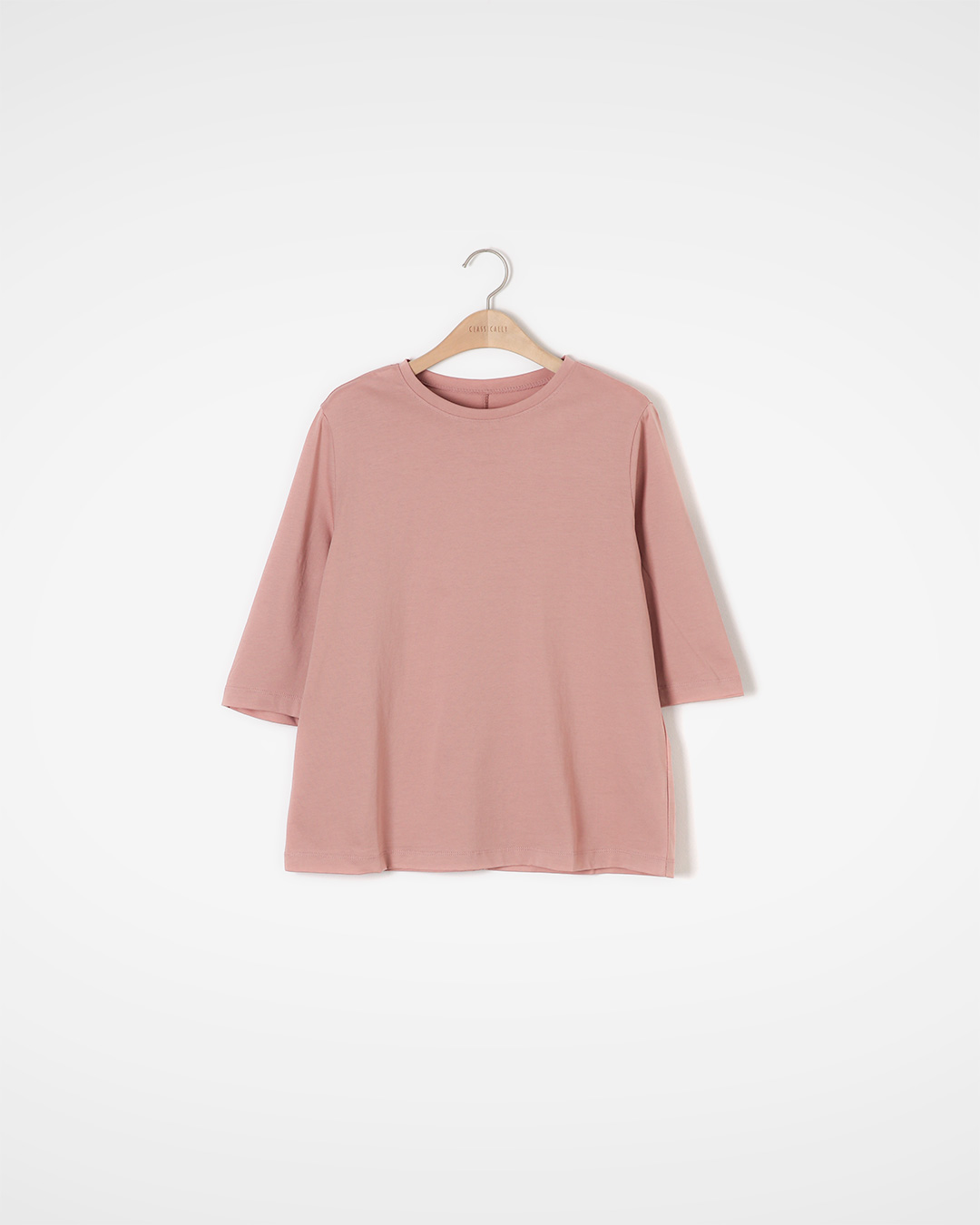 Add style to the basics<br> Signature Back Logo T-Shir