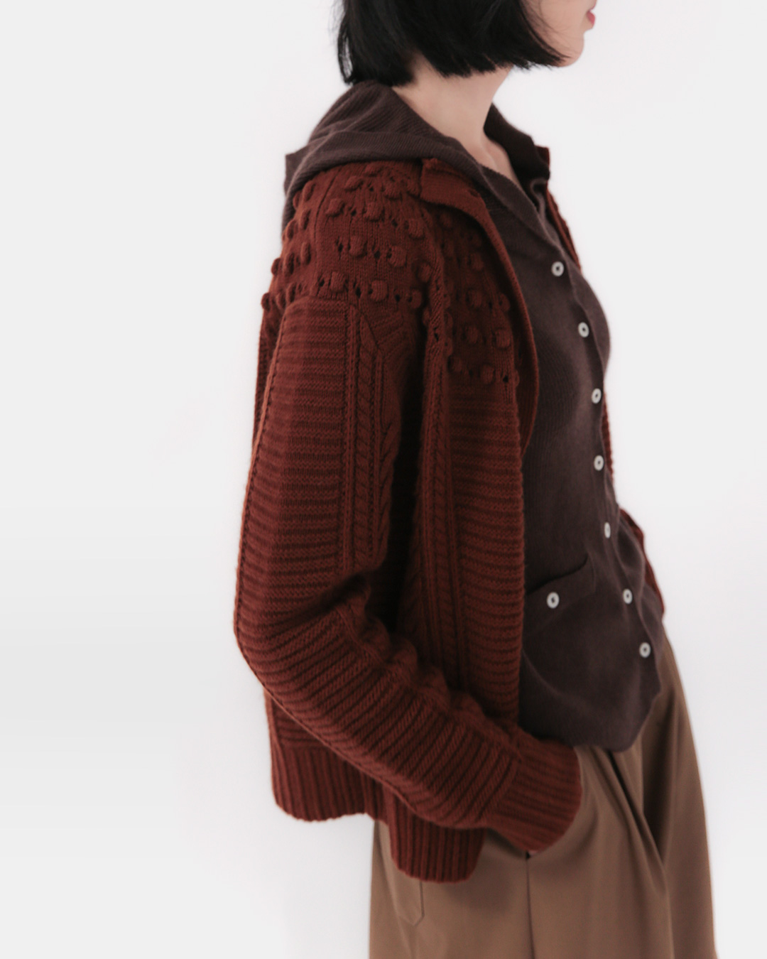 Cashmere Cardigan: Cozy, Three-Dimensional Fabric<br> Cashmere-wool textured knit cardigan