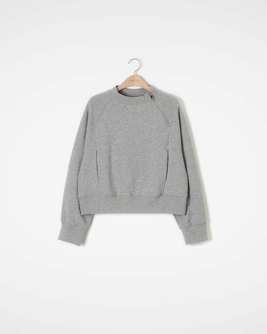 Light and comfortable, but the shape is<br> Sweatshirt that holds you in neatly