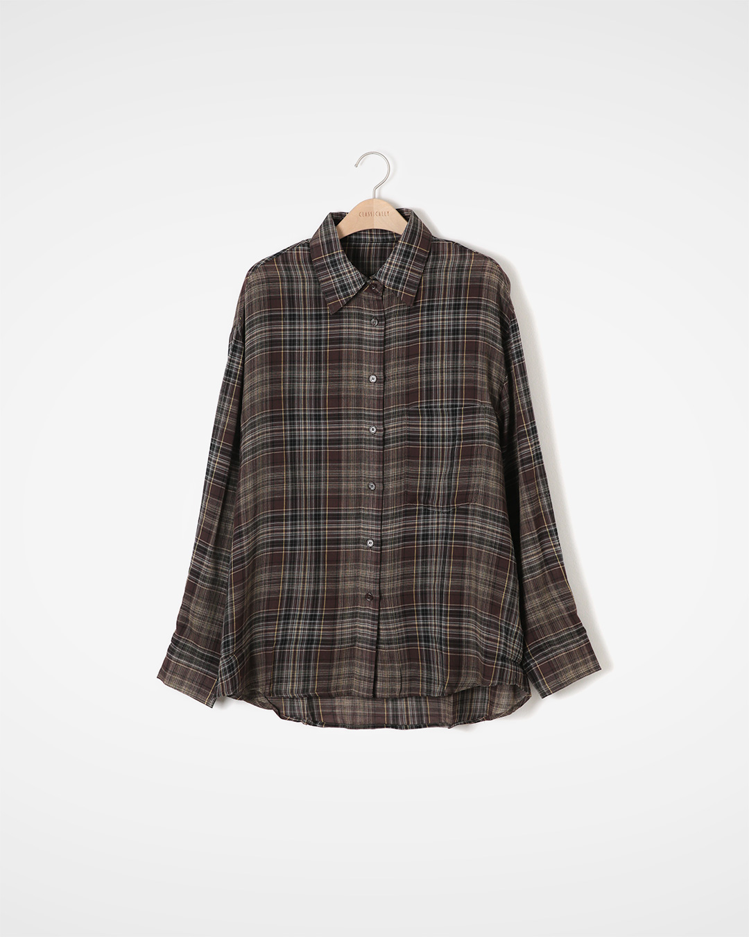 Filled with the mood of Autumn, four seasons<br> The versatile Classic Check Shirt