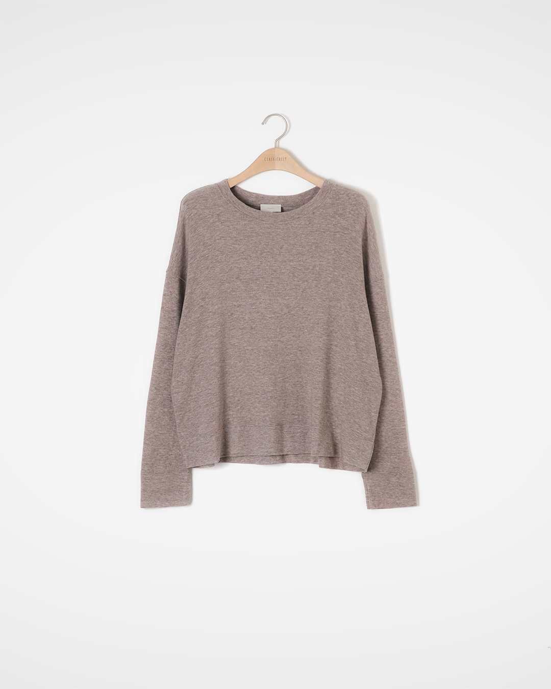 The lightness of a T-shirt, but cozy like a knit<br> Melange Long T-shirt 4 Colors