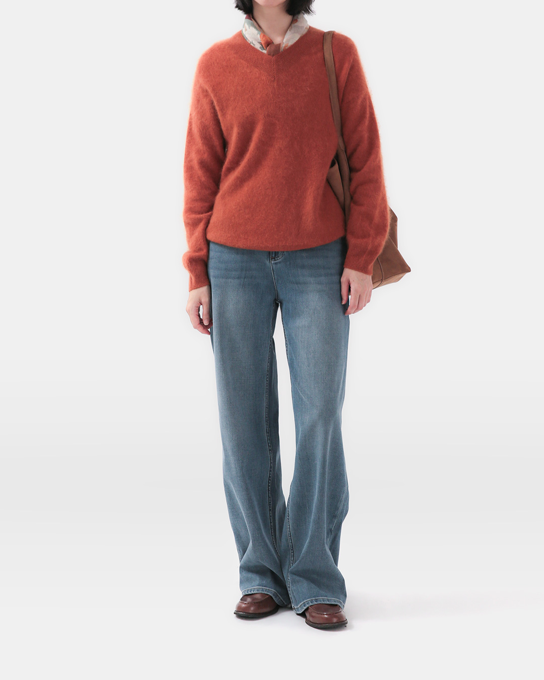 [Planned product] Only at Classically<br> Cashmere Blend V-neck Wool Tower (Orange)