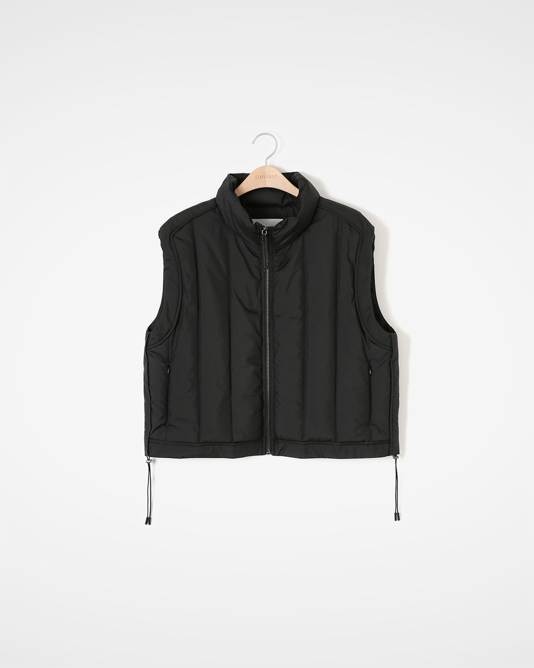 Overlapping warmth on lightness<br> lightweight down utility vest