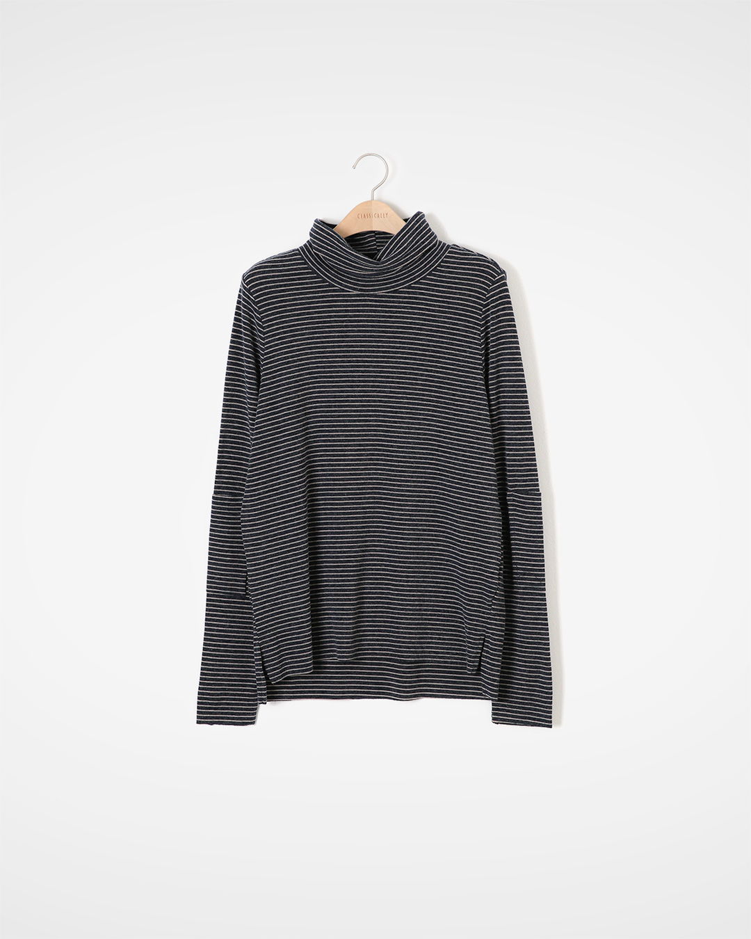 Perfecting the balance between casual and formal<br> soft stripe cocoon turtleneck