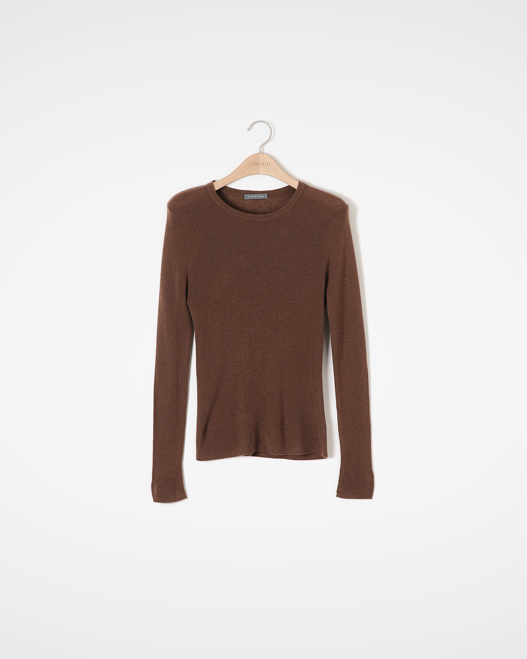 Thin and warm, good as an inner layer<br> pure wool rib crew knit