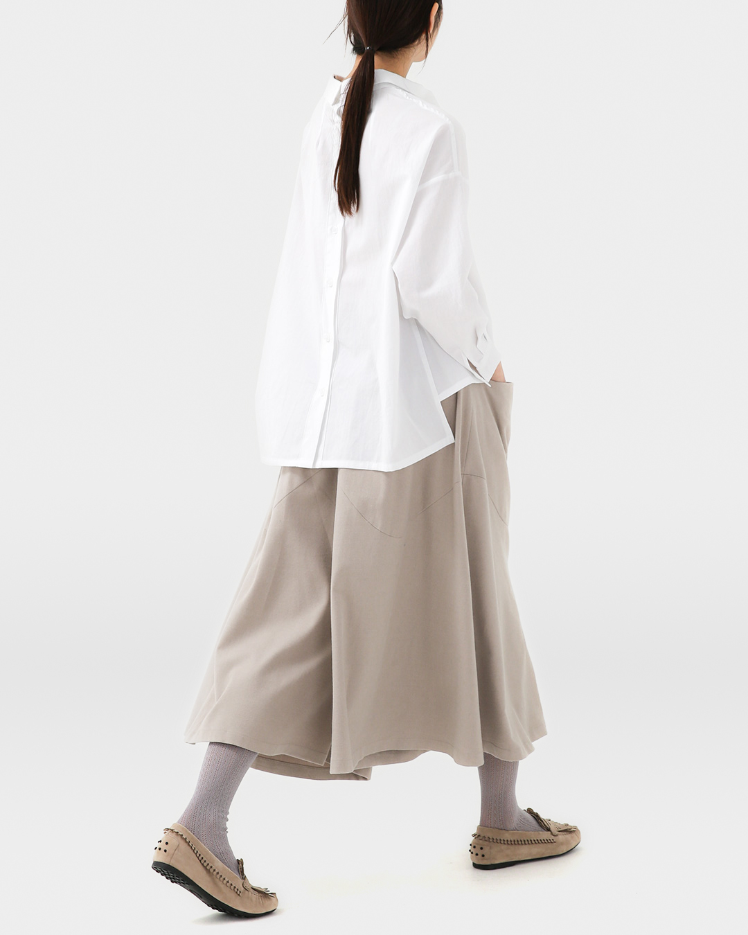 뒤태까지 Graceful, 매일의 Shirt<br> Back-Button Cotton Shirt