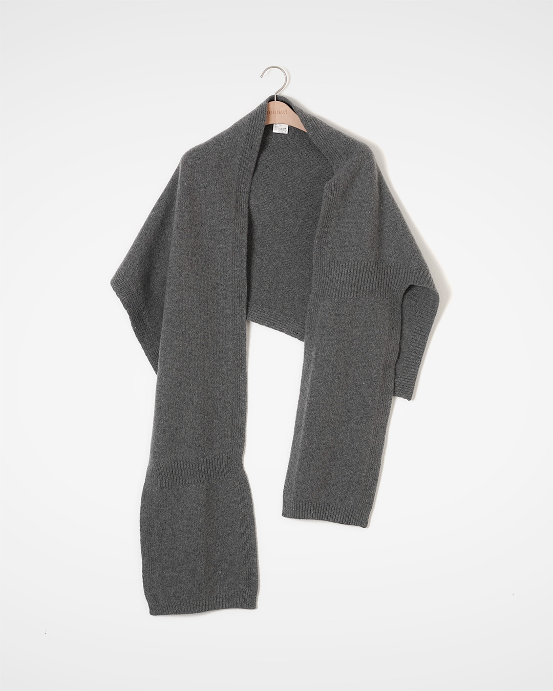 A day when you want to wrap yourself in warmth<br> 2way shawl muffler