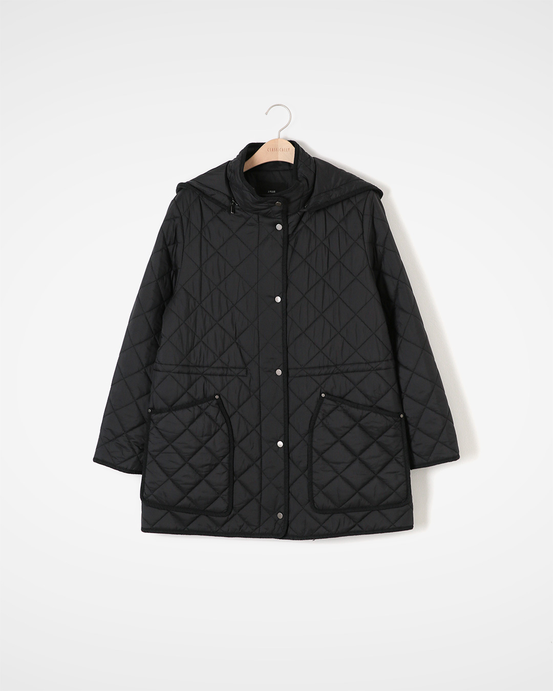 두꺼운 코트까지는 부담스러운 날<br> Harp Hood 퀼트 Padding (Black M)