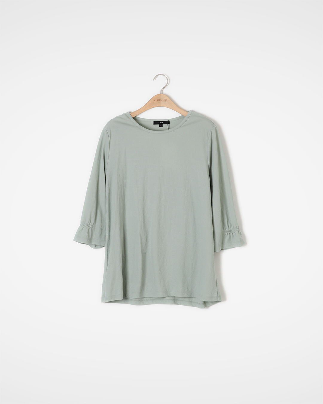Cool the moment it touches your skin<br> airy rayon blend 3/4 top