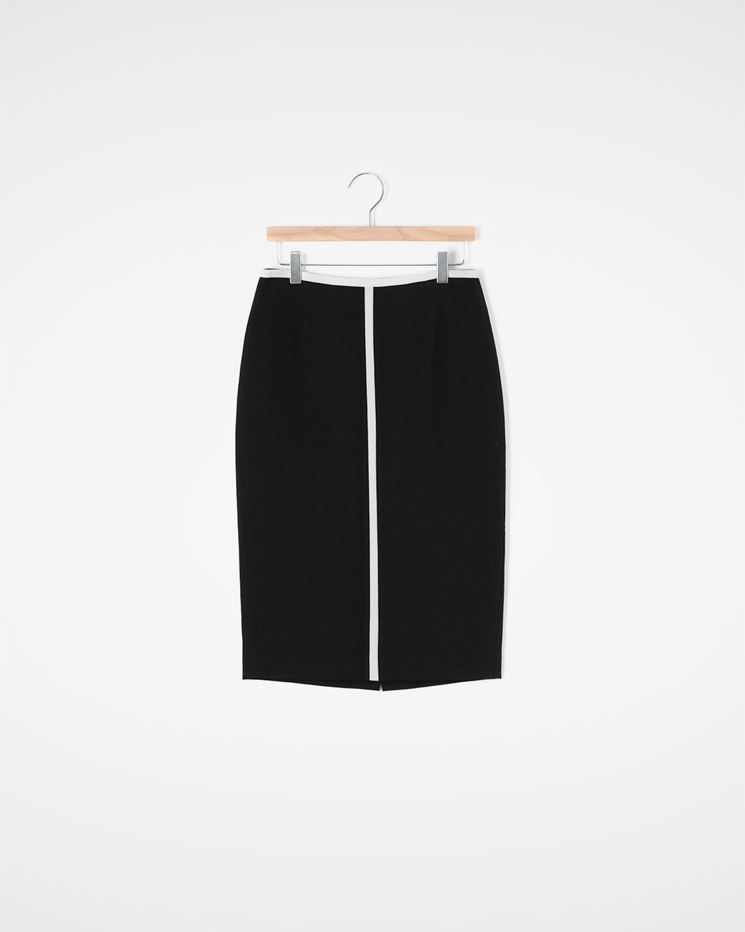 Neat 선 하나로 완성되는<br> line piping knit pencil skirt (55)