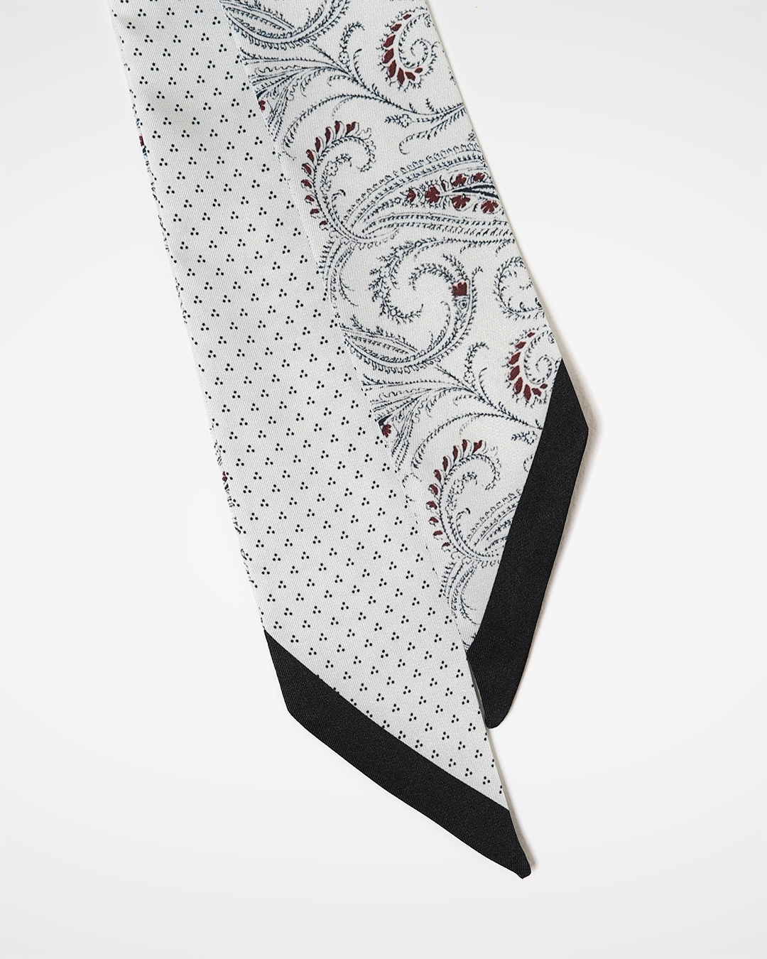 leaving a lasting impression<br> milpa paisley slim scarf