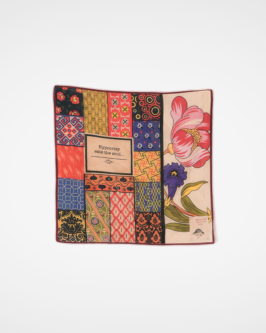 Flower 모티브와 Color 블록이<br> 조화로운 Silk 코튼 스카프