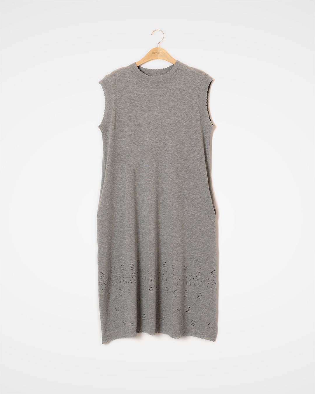 일본에서 제작한 담백하고<br> 섬세한 Knit One Piece