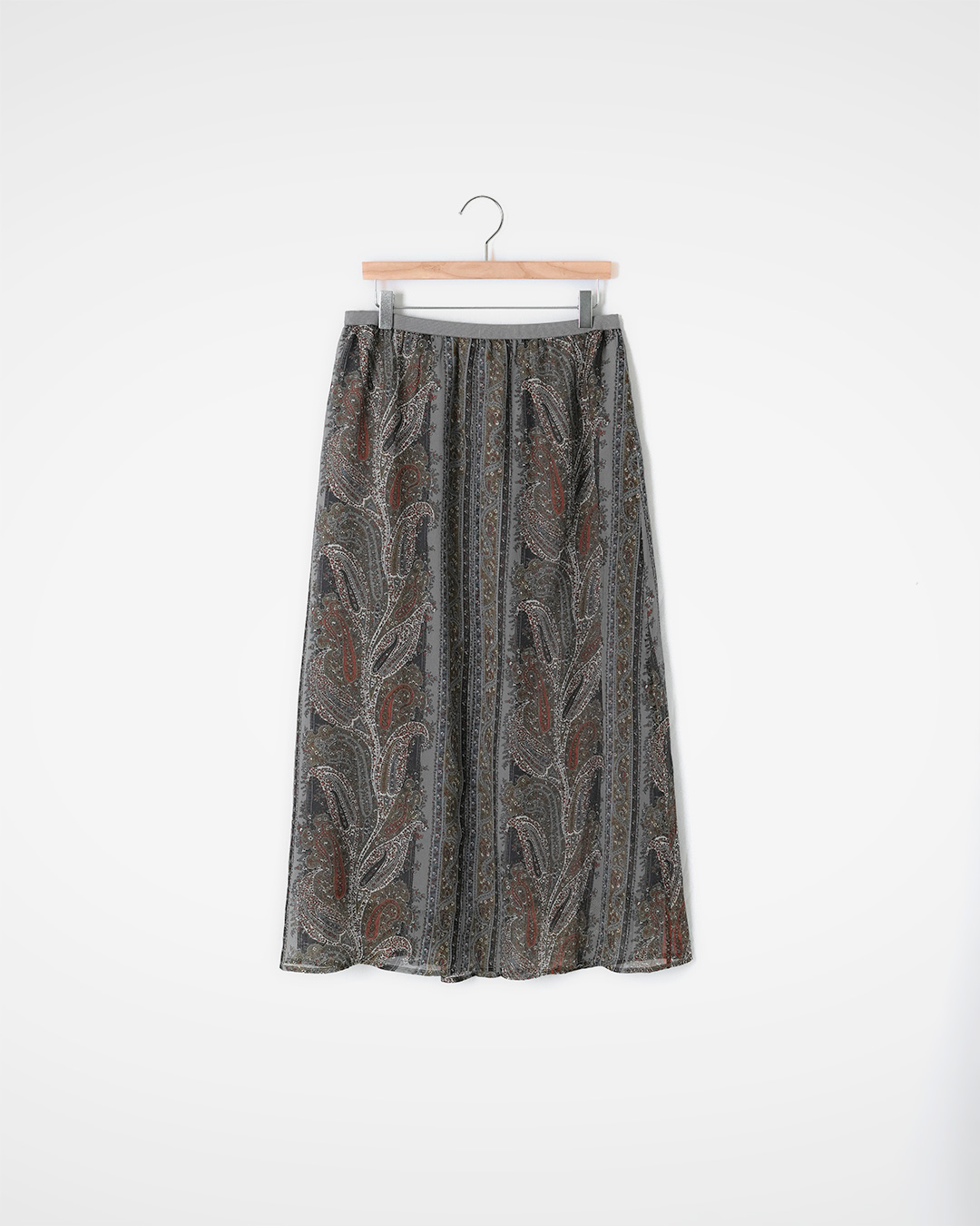안감 겉감 모두 100% Silk<br> 빈티지한 색감으로 가볍게 멋내는<br> paisley silk layered skirt