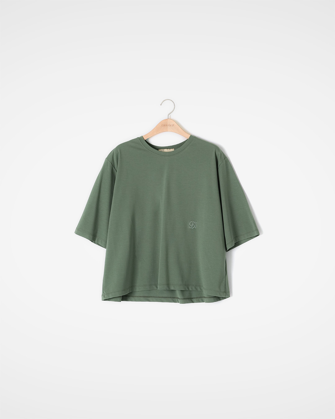 특별한 옷보다 자꾸 손이<br> 가는 좋은 Basic 5 Colors