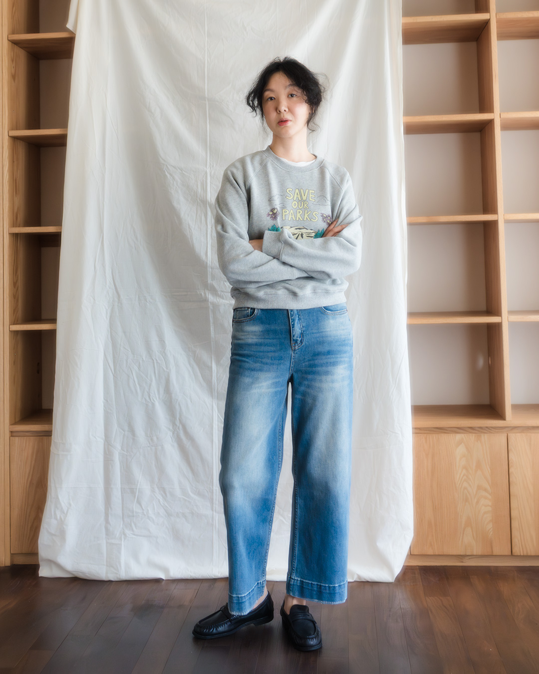 Adding gentle wit to everyday life<br> park graphic cotton sweatshirt