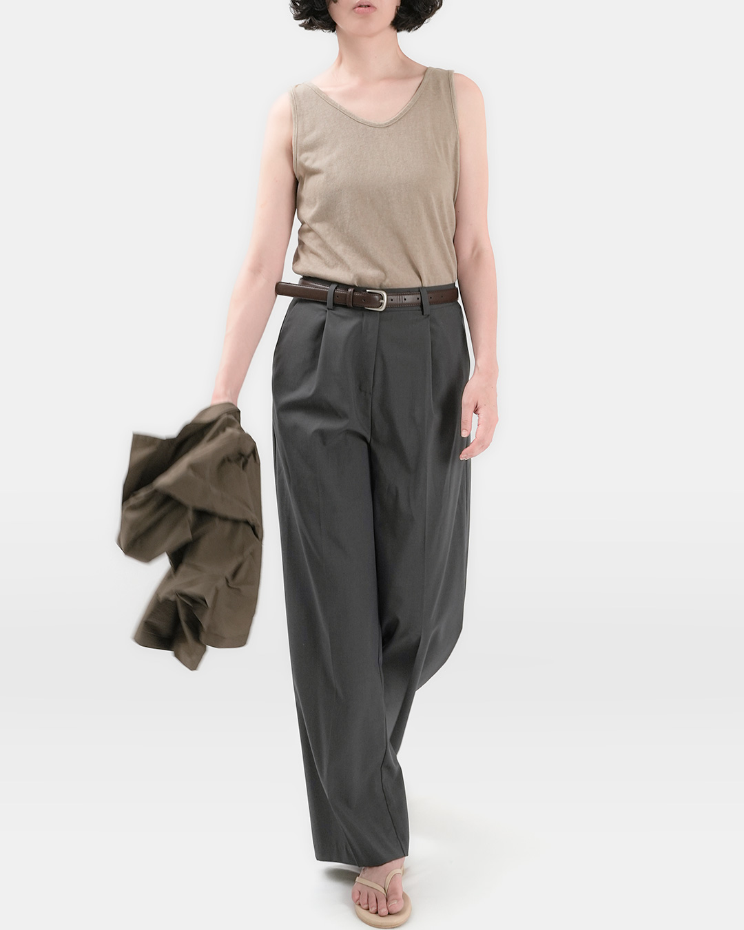 A neat straight fit that drapes beautifully<br> daily formal wide slacks