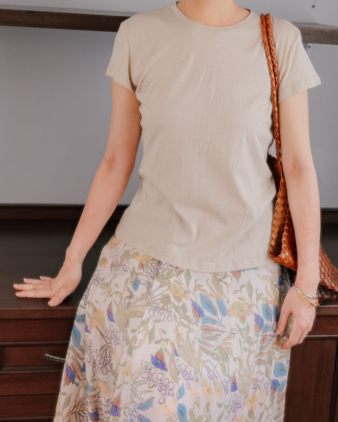 CLASSICALLY SIGNATURE T<br> 에어리 Linen 코튼 Tee 4 Colors