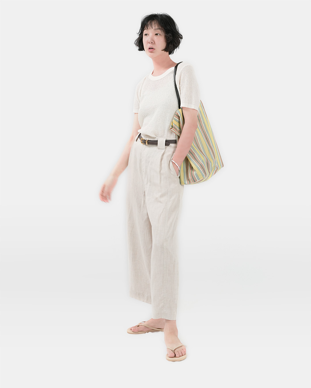 Elegantly during the long summer<br> Linen Belted Wide Pants