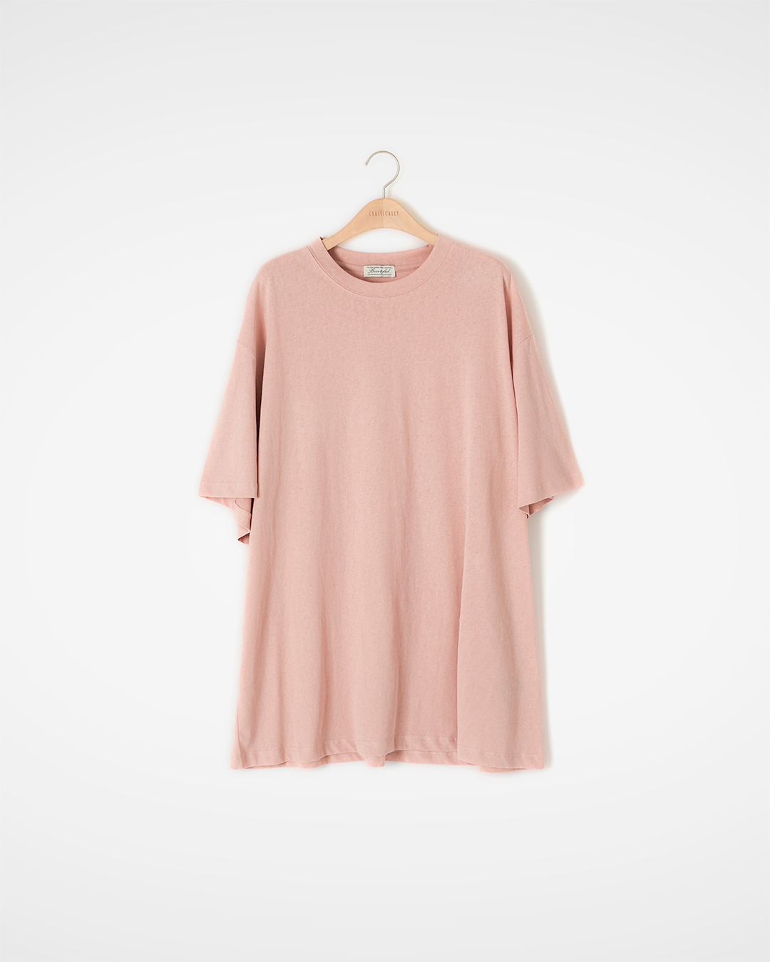 It's okay to relax for a day or so.<br> Soft Slub Oversized Tee