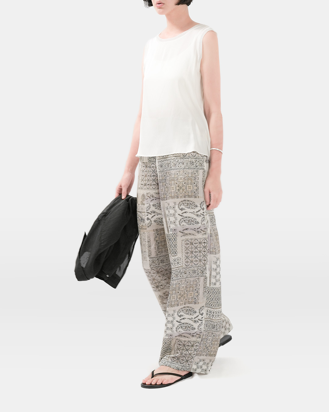 한 장의 그림처럼 입는 Summer<br> Mulberry Silk Patchwork Wide Pants