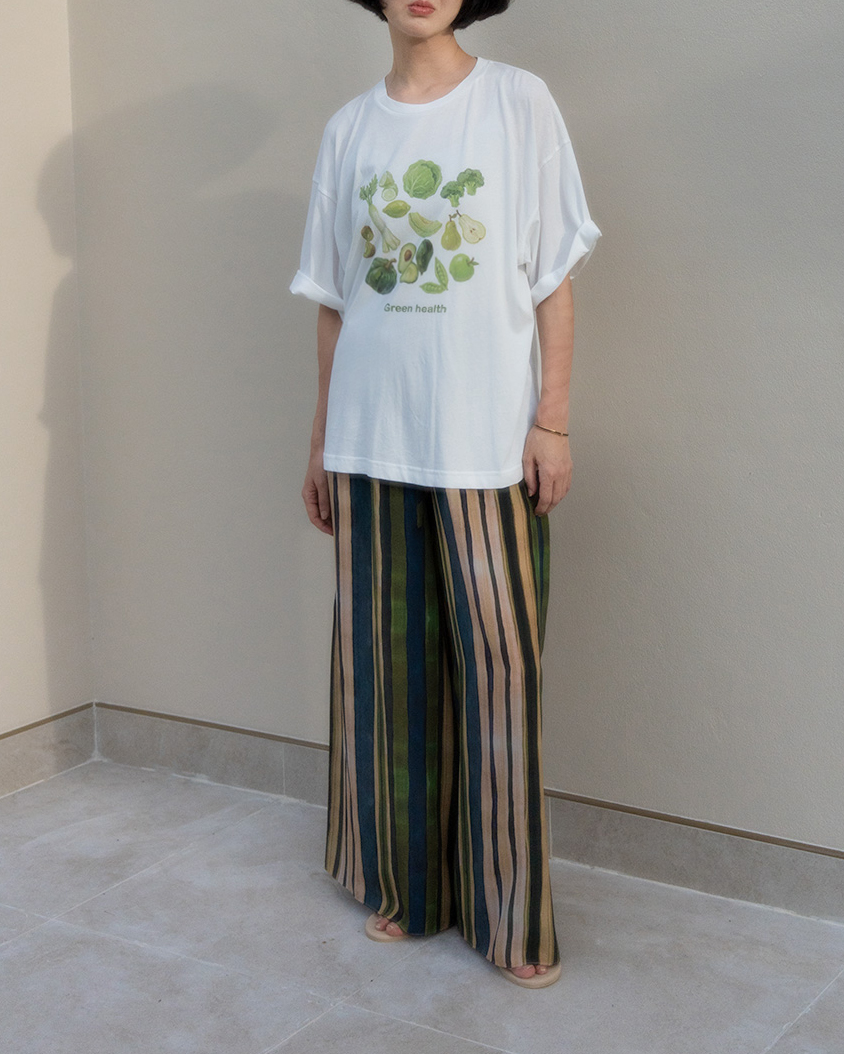 100% Mulberry silk<br> Movement of summer-like colors