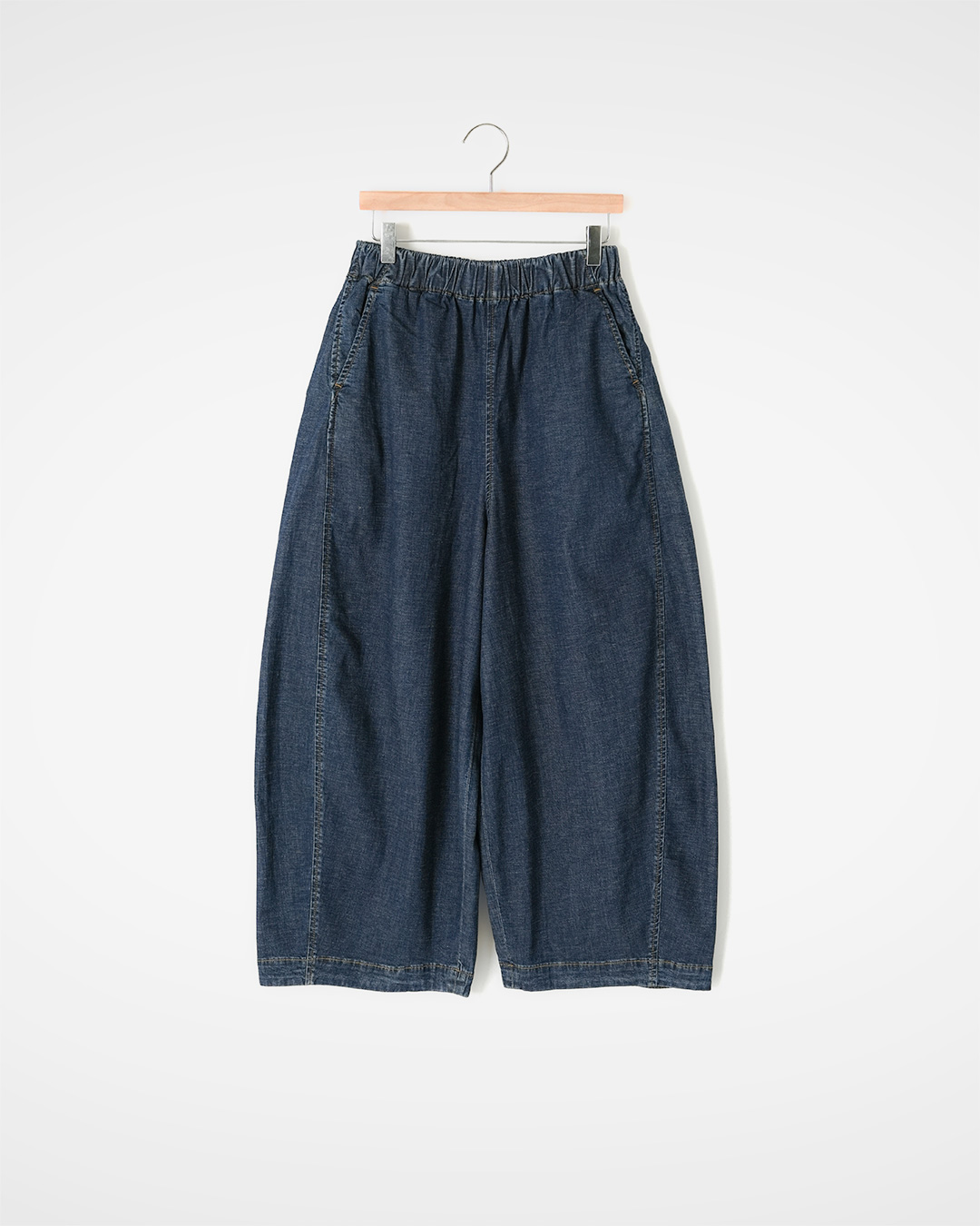 The most comfortable way to wear denim<br> Tencel Linen Easy Denim Pants