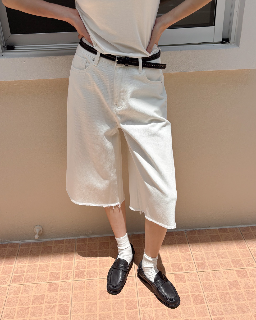 스커트처럼 단정한 Denim Pants<br> White Denim Culotte Pants
