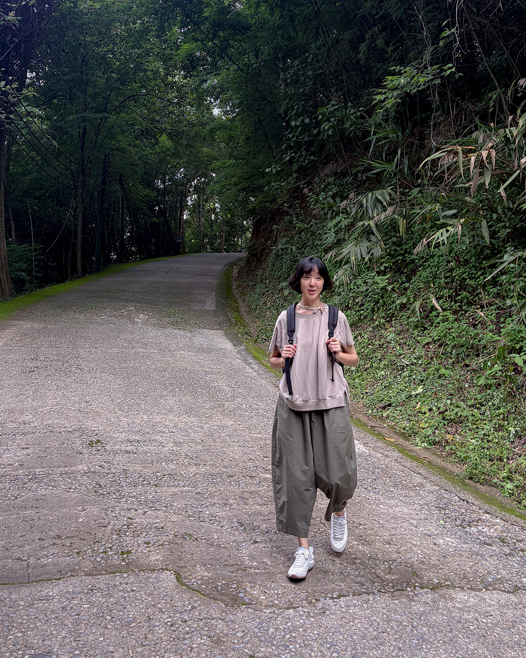CLASSY N MORE<br> 멋스럽게 여유로운 Barrel Pants