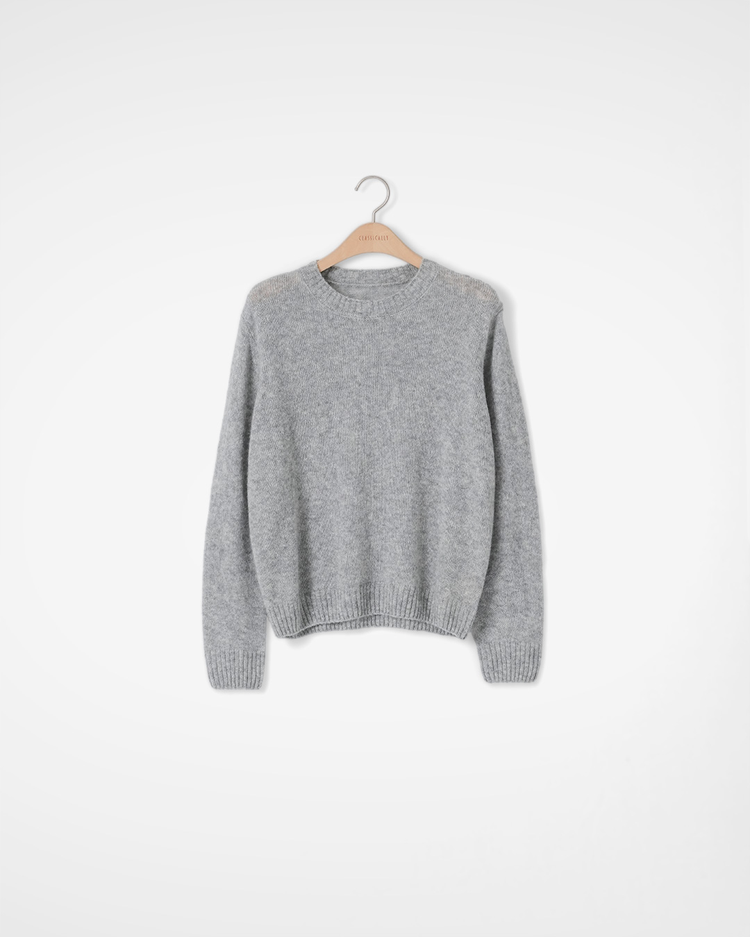 Adjusting the temperature of the trip<br> Cashmere Silk Crewneck Knit