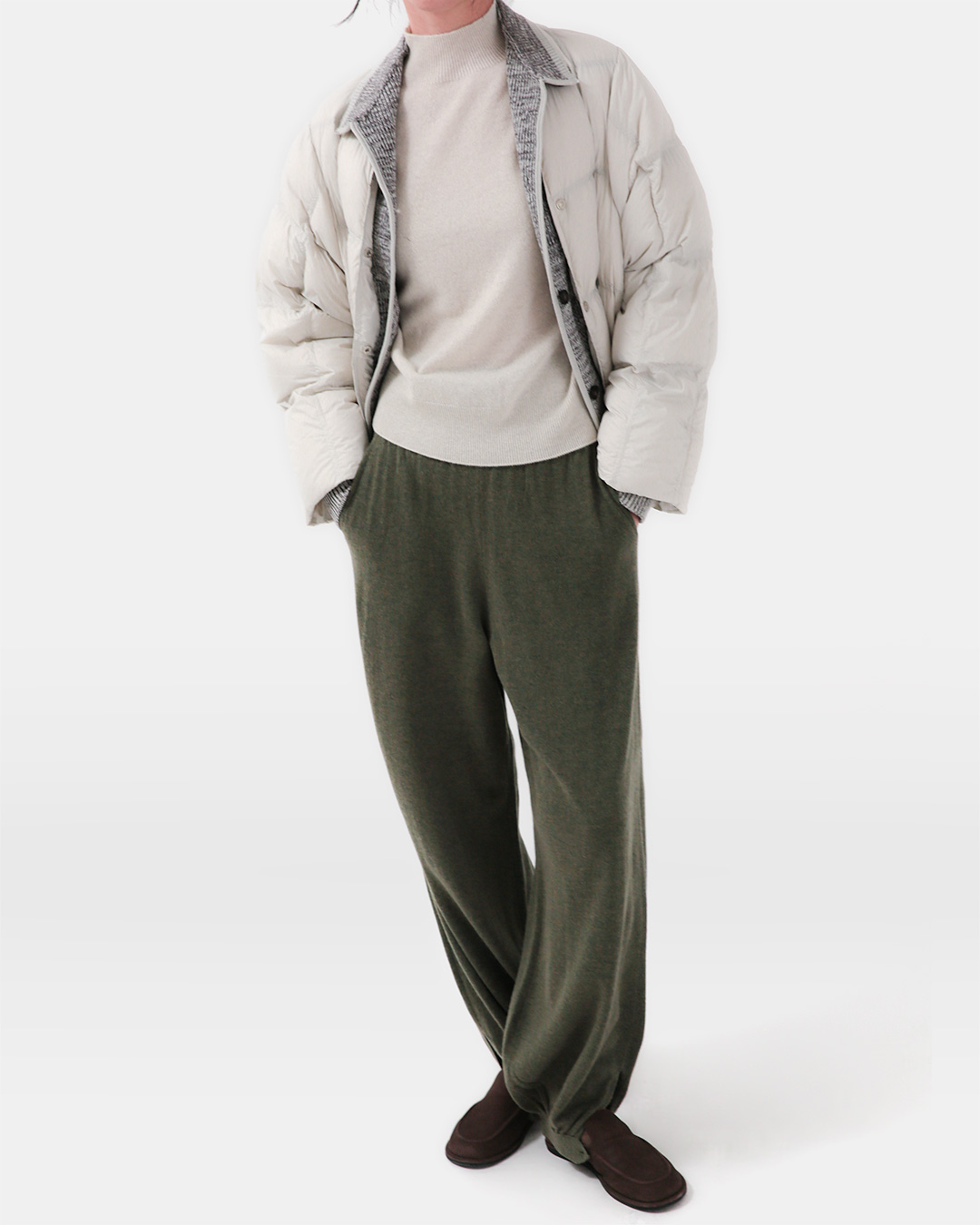 따스함으로 감싸주는 Wool<br> Cashmere Balloon Knit Pants