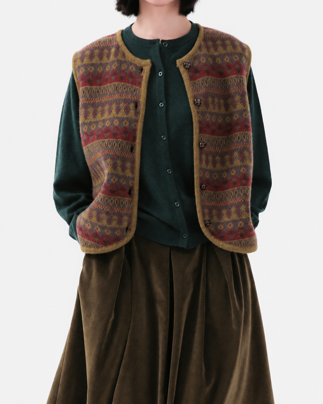 옷장에 더할 가치가 확실한<br> 페어아일 Vintage Wool Vest