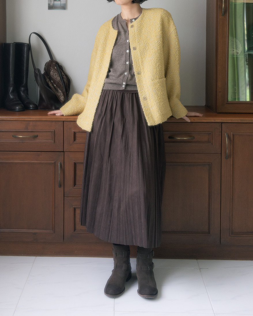 How to wear radiance elegantly<br> Soft Yellow Wool-Mohair Jacket